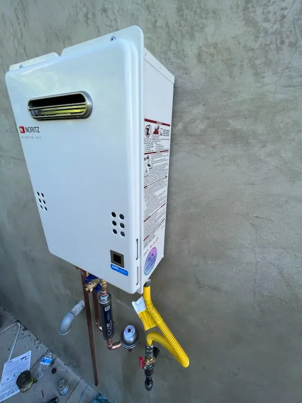 Tankless water heater installation for Brentwood homes